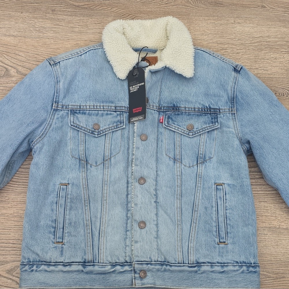 Levi's Men's Sherpa Trucker Denim Jacket Light Wash Size S NWT MSRP $128